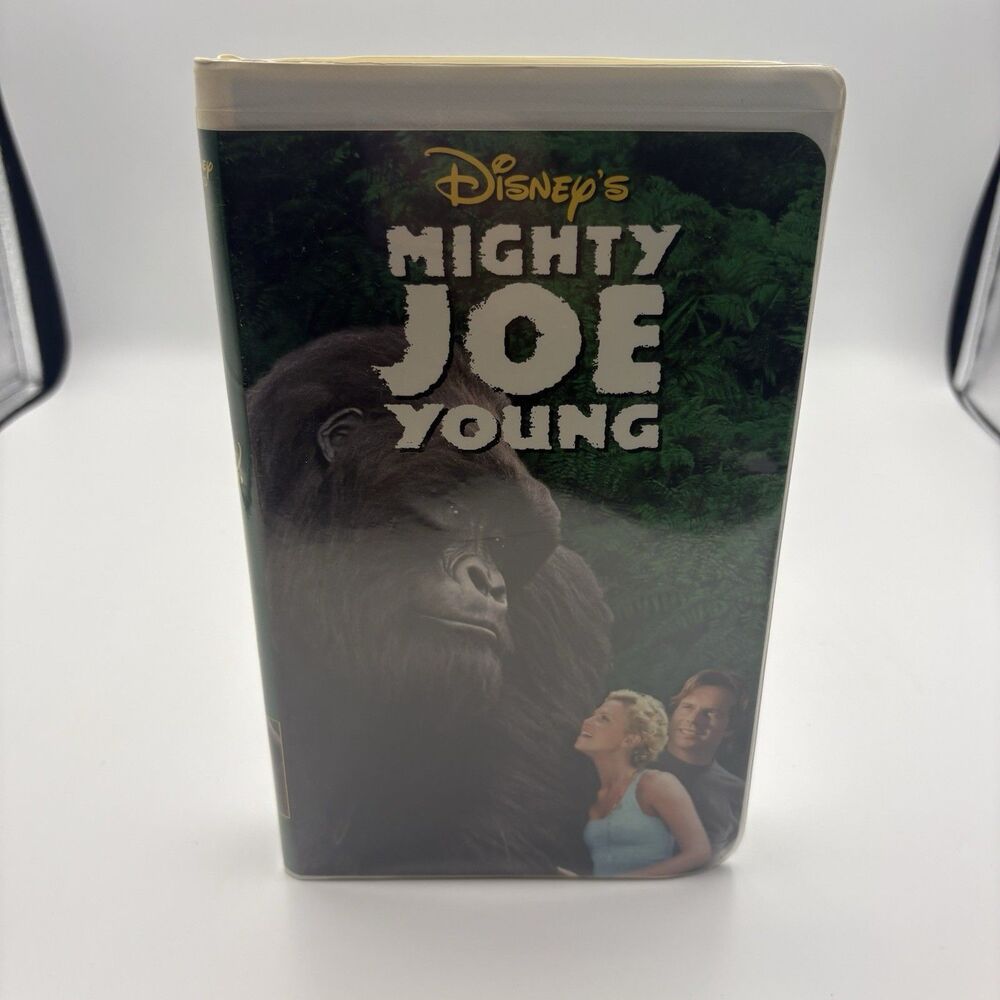 Disney’s Mighty Joe Young (VHS, 1999) Clamshell